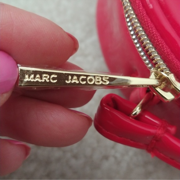 New Marc by Marc Jacob’s Mini Cross Body Handbag - Picture 8 of 8